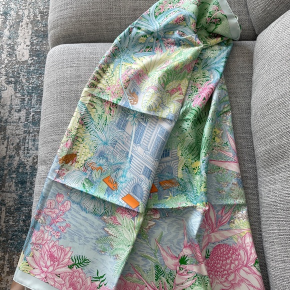 Hermes Scarf 90 Tropical Faubourg - Picture 2 of 4